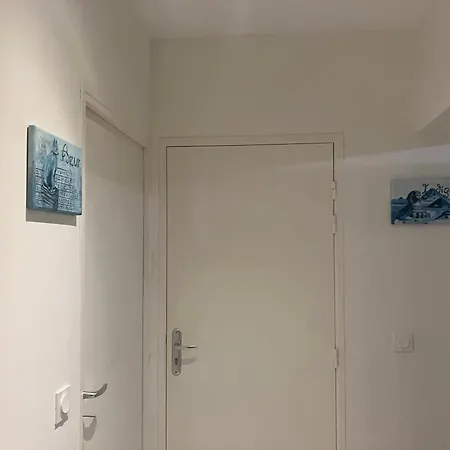 Les De Philibert Apartment *